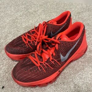 Nike KD basketball shoes size 7.